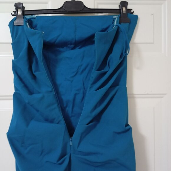 Nicole Miller Strapless Ruched Evening Gown Size 6 Womens - Picture 6 of 13